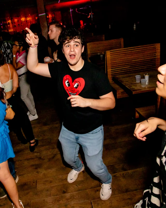 Indie Sleaze - August 2023 - second Saturday of every month at Ammazza - DJs: Kimber & Fuller - Pics: Darcy for Oh Snap Kid
