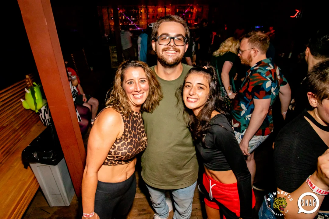 Indie Sleaze - August 2023 - second Saturday of every month at Ammazza - DJs: Kimber & Fuller - Pics: Darcy for Oh Snap Kid