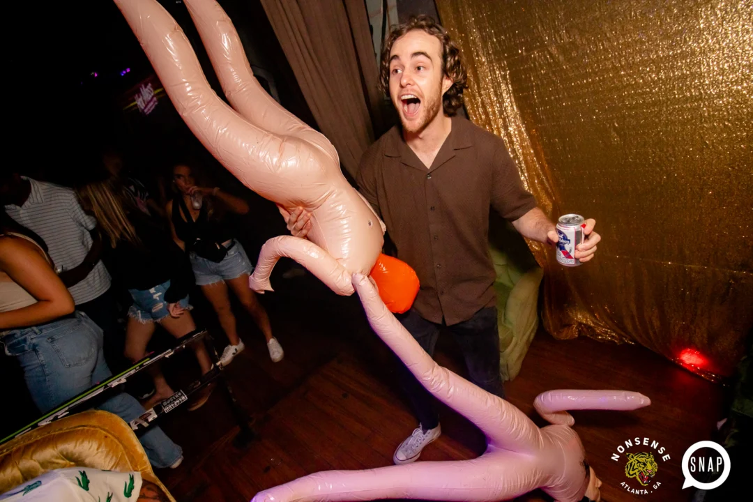 Hot Mess dance pop party - September 2023 - Atlanta's Dance Pop Party - Third Friday of every month at The Basement - Kimber is the DJ - Pics by Darcy for Oh Snap Kid