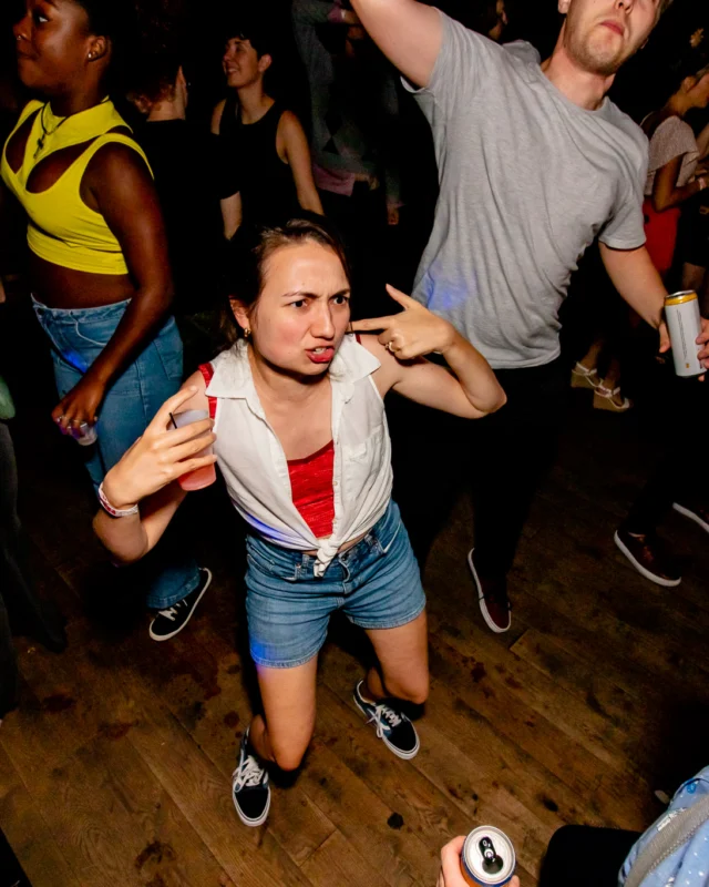 Indie Sleaze - September 2023 - DJs: Kimber & Fuller - Pics: Darcy for Oh Snap Kid