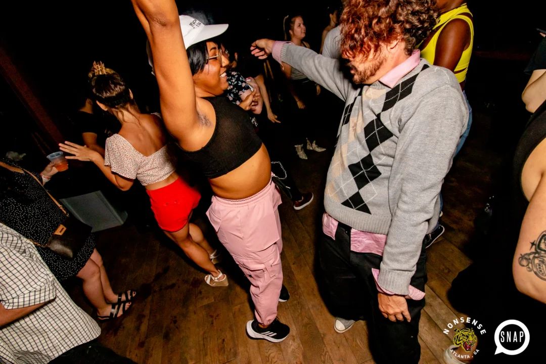 Indie Sleaze - September 2023 - DJs: Kimber & Fuller - Pics: Darcy for Oh Snap Kid