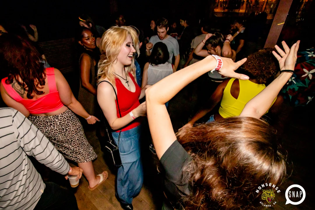 Indie Sleaze - September 2023 - DJs: Kimber & Fuller - Pics: Darcy for Oh Snap Kid