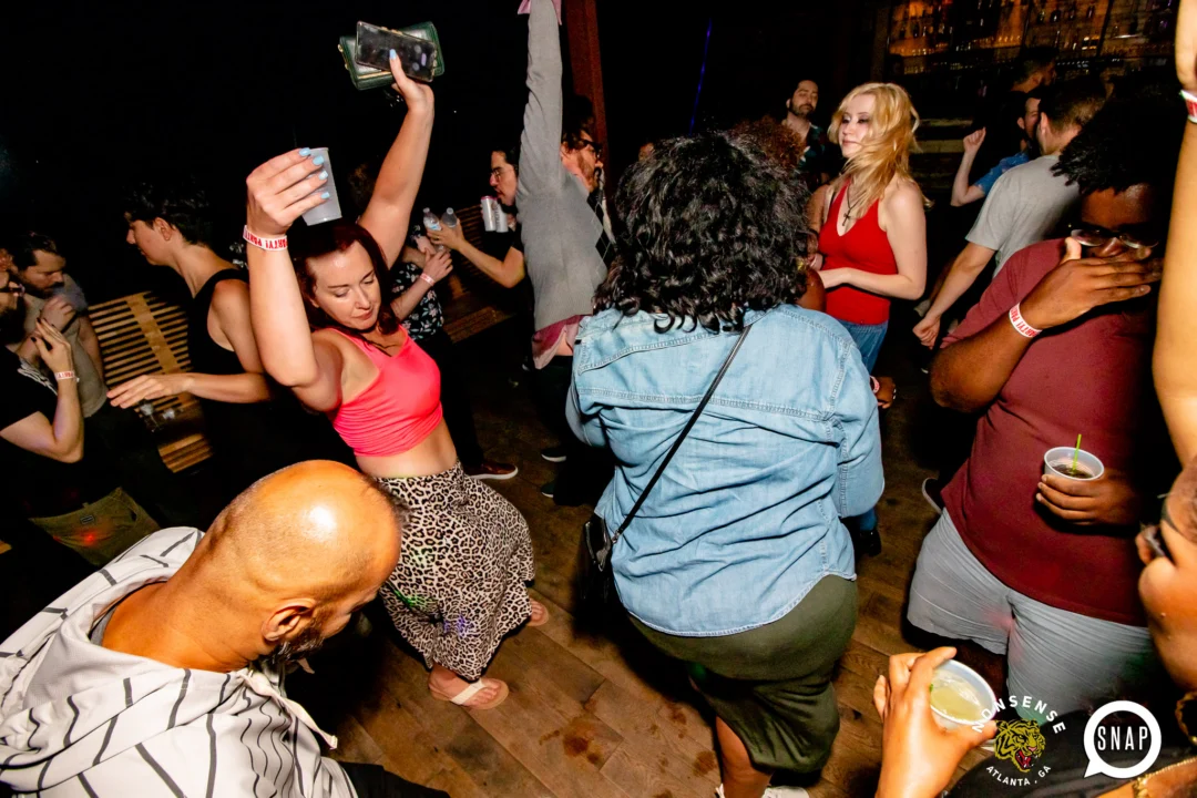 Indie Sleaze - September 2023 - DJs: Kimber & Fuller - Pics: Darcy for Oh Snap Kid