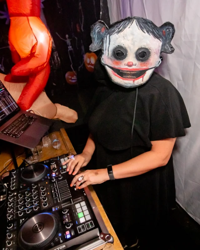 Hot Mess Halloween 2023 - The Basement, East Atlanta - 📸: @hellacurious
