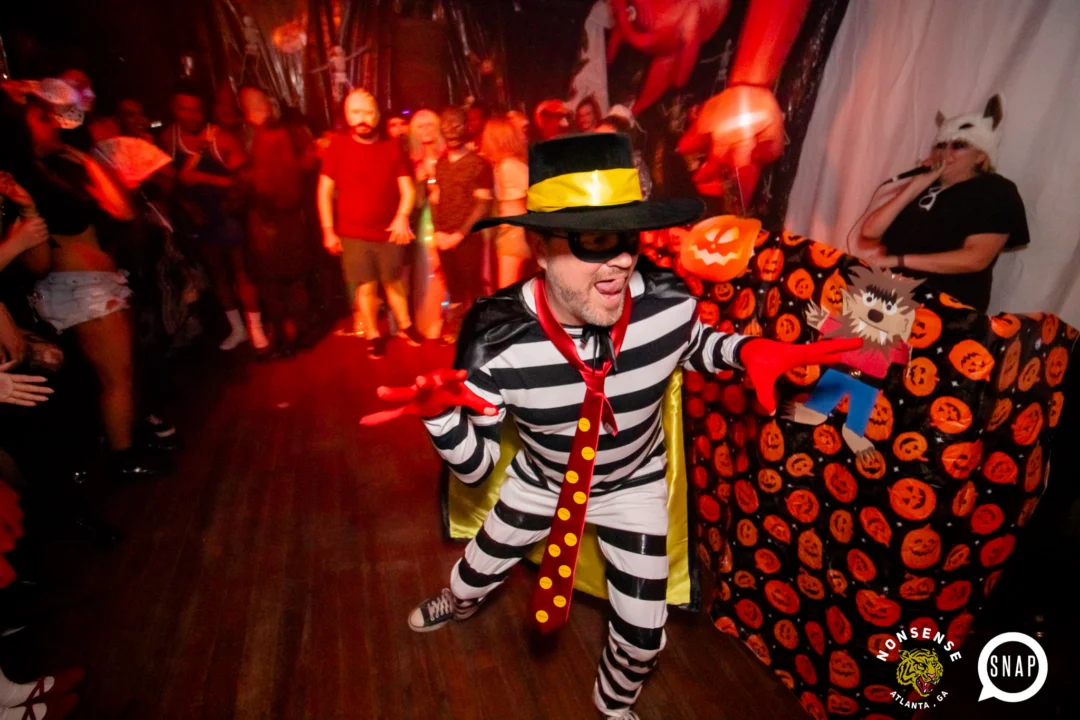 Hot Mess Halloween 2023 - The Basement, East Atlanta - 📸: @hellacurious