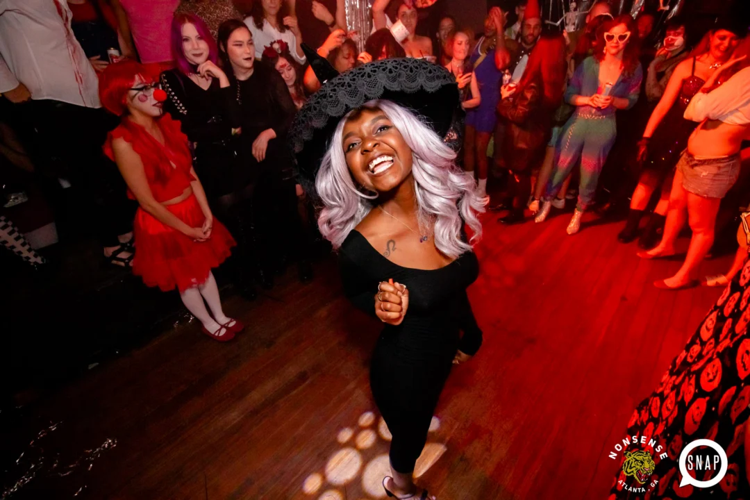 Hot Mess Halloween 2023 - The Basement, East Atlanta - 📸: @hellacurious