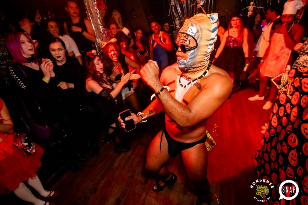 Hot Mess Halloween 2023 - The Basement, East Atlanta - 📸: @hellacurious