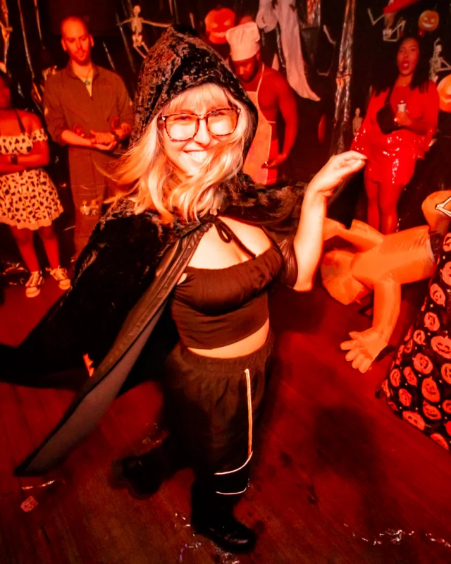 Hot Mess Halloween 2023 - The Basement, East Atlanta - 📸: @hellacurious
