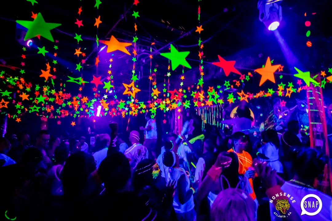 Heyday Glow - January 2024 - Atlanta's 80s Dance Party - Kimber was the DJ - Pics: @hellacurious for Oh Snap Kid