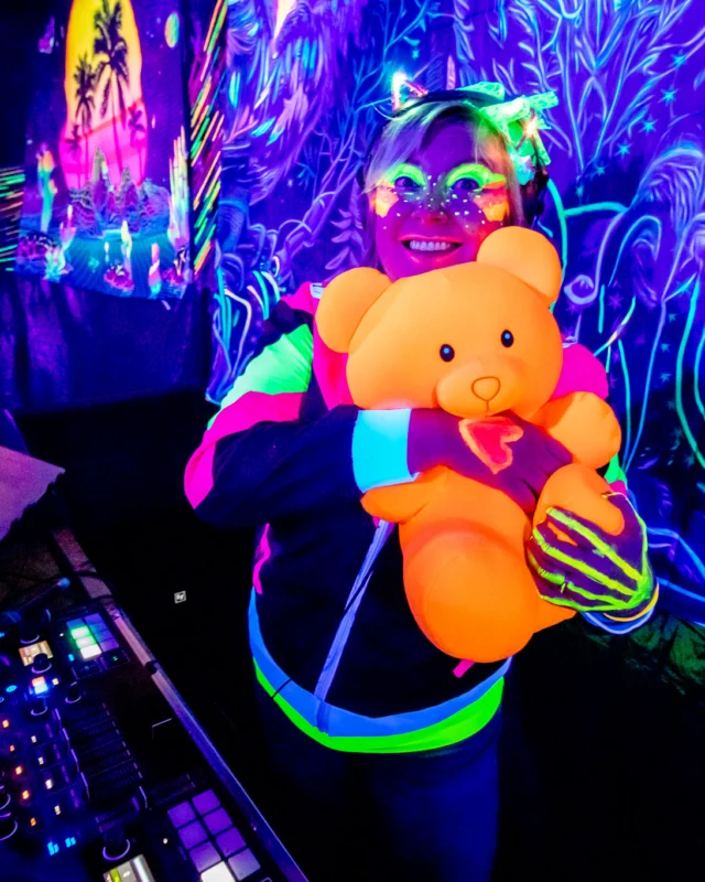 Heyday Glow - January 2024 - Atlanta's 80s Dance Party - Kimber was the DJ - Pics: @hellacurious for Oh Snap Kid