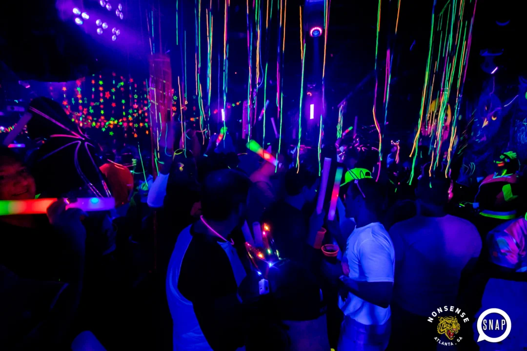 Heyday Glow - January 2024 - Atlanta's 80s Dance Party - Kimber was the DJ - Pics: @hellacurious for Oh Snap Kid