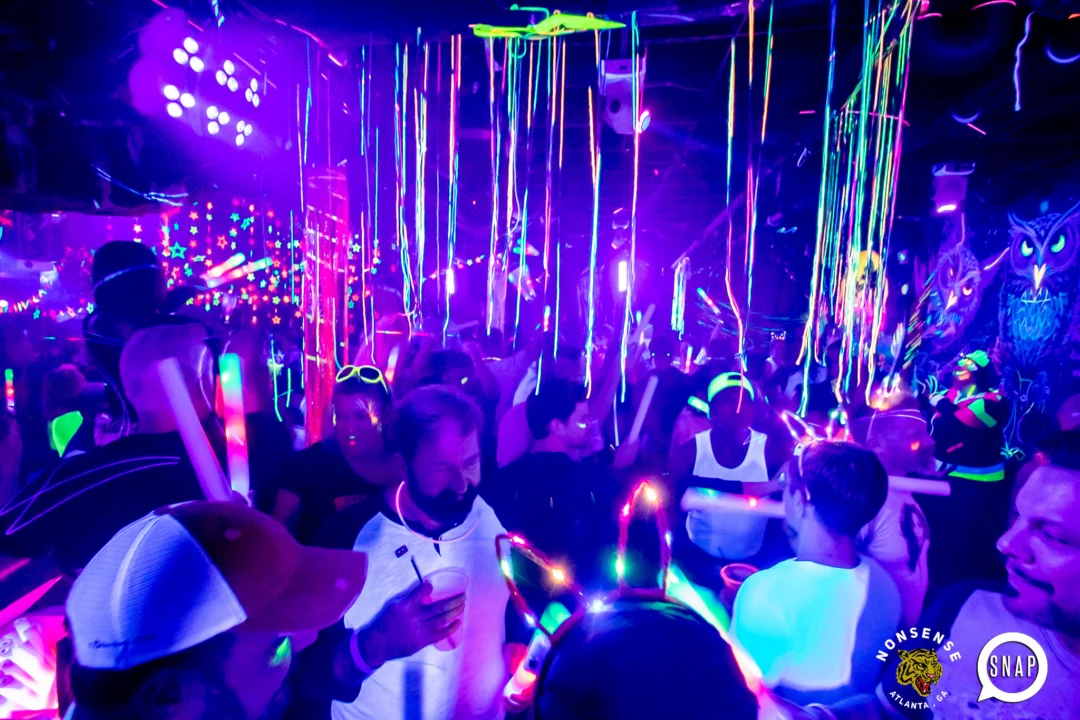 Heyday Glow - January 2024 - Atlanta's 80s Dance Party - Kimber was the DJ - Pics: @hellacurious for Oh Snap Kid