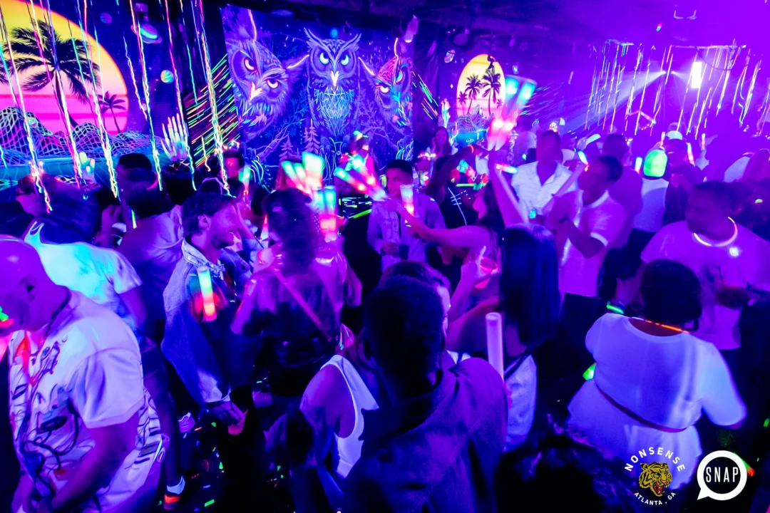 Heyday Glow - January 2024 - Atlanta's 80s Dance Party - Kimber was the DJ - Pics: @hellacurious for Oh Snap Kid