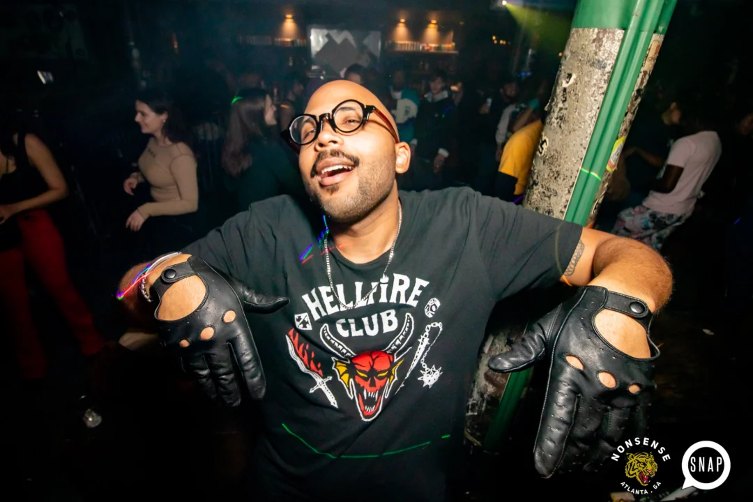 Hot Mess dance pop party - January 2024 - Kimber is the DJ - Pics: @hellacurious for Oh Snap Kid
