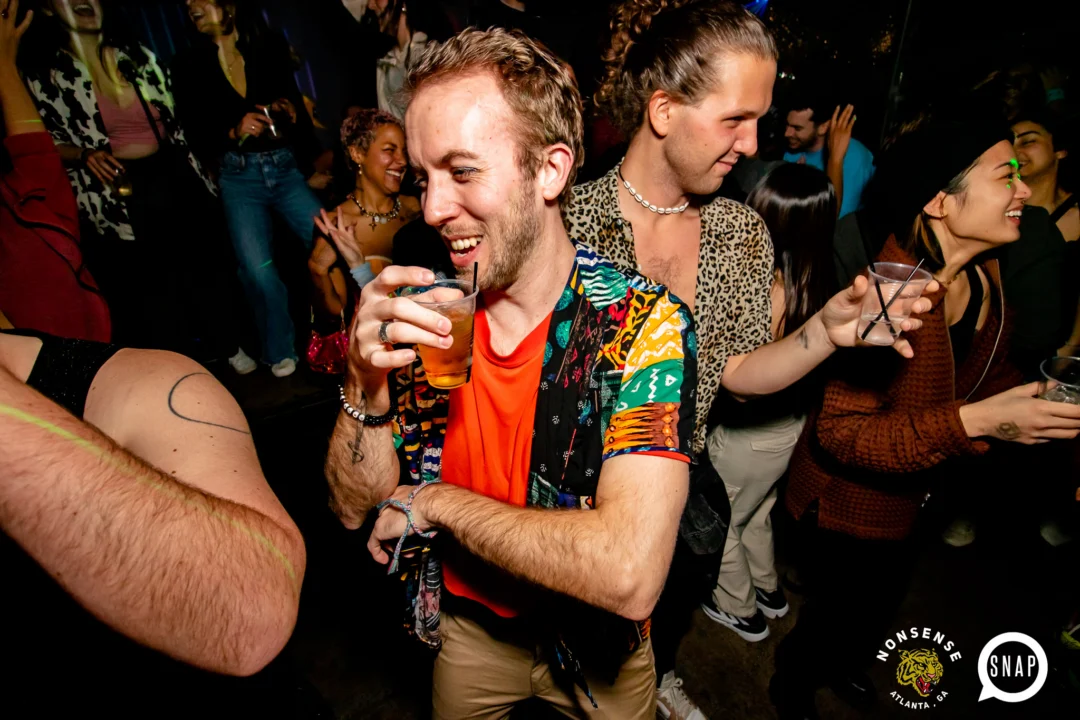 Hot Mess dance pop party - January 2024 - Kimber is the DJ - Pics: @hellacurious for Oh Snap Kid