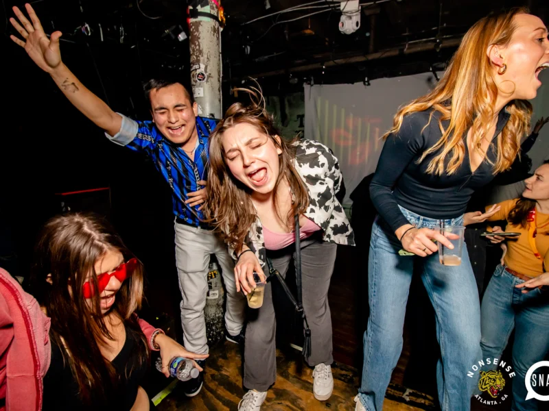 Hot Mess dance pop party - January 2024 - Kimber is the DJ - Pics: @hellacurious for Oh Snap Kid