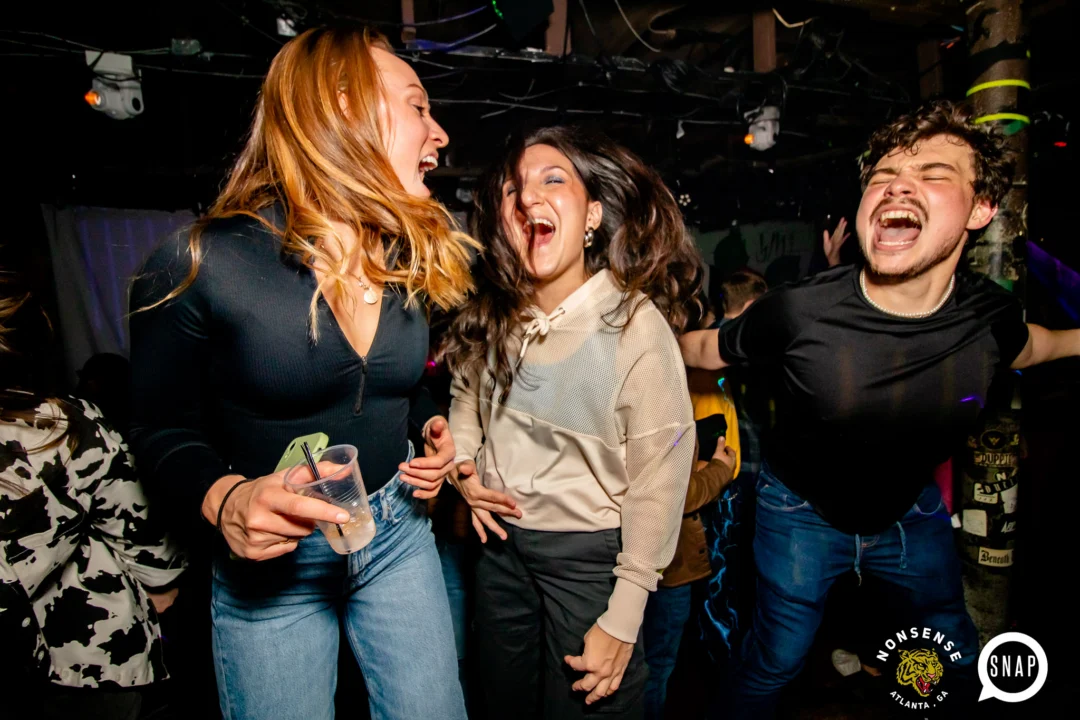 Hot Mess dance pop party - January 2024 - Kimber is the DJ - Pics: @hellacurious for Oh Snap Kid