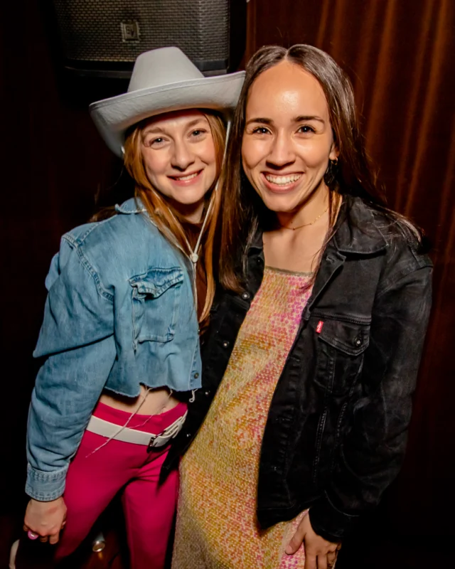 Hot Mess dance pop party - January 2024 - Kimber is the DJ - Pics: @hellacurious for Oh Snap Kid