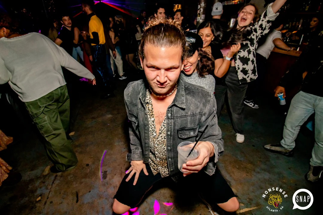 Hot Mess dance pop party - January 2024 - Kimber is the DJ - Pics: @hellacurious for Oh Snap Kid