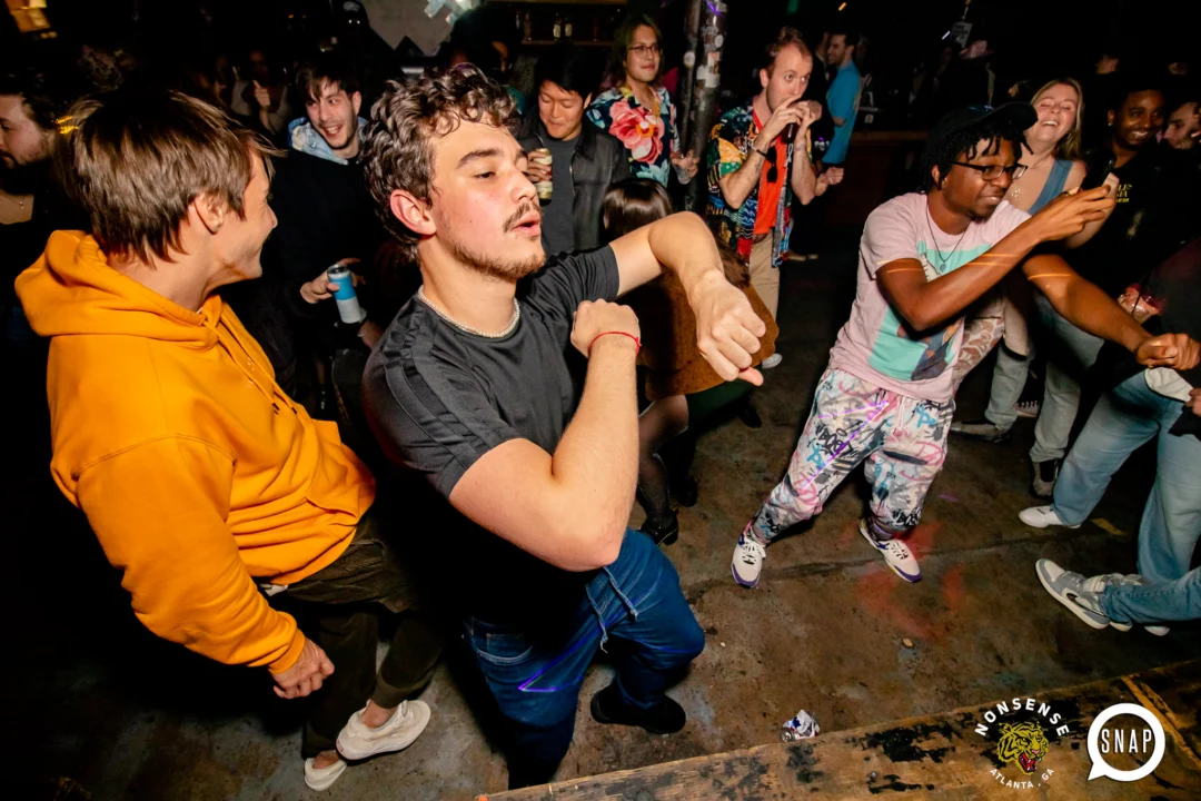 Hot Mess dance pop party - January 2024 - Kimber is the DJ - Pics: @hellacurious for Oh Snap Kid