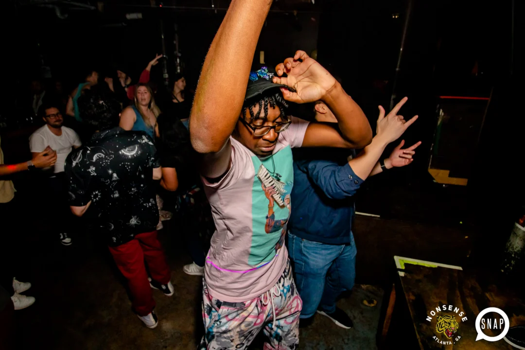 Hot Mess dance pop party - January 2024 - Kimber is the DJ - Pics: @hellacurious for Oh Snap Kid