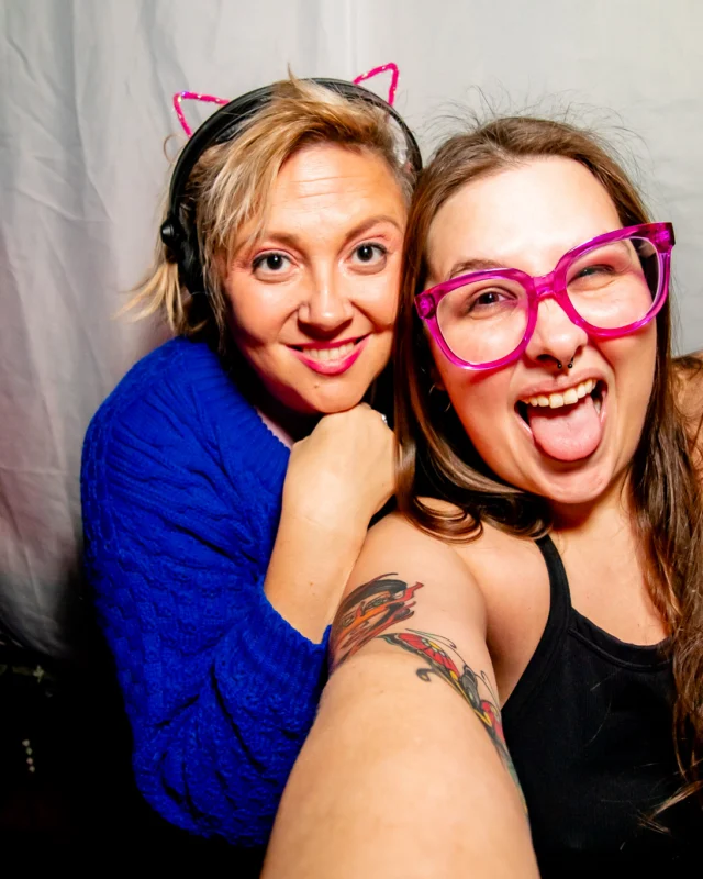 Hot Mess dance pop party - January 2024 - Kimber is the DJ - Pics: @hellacurious for Oh Snap Kid