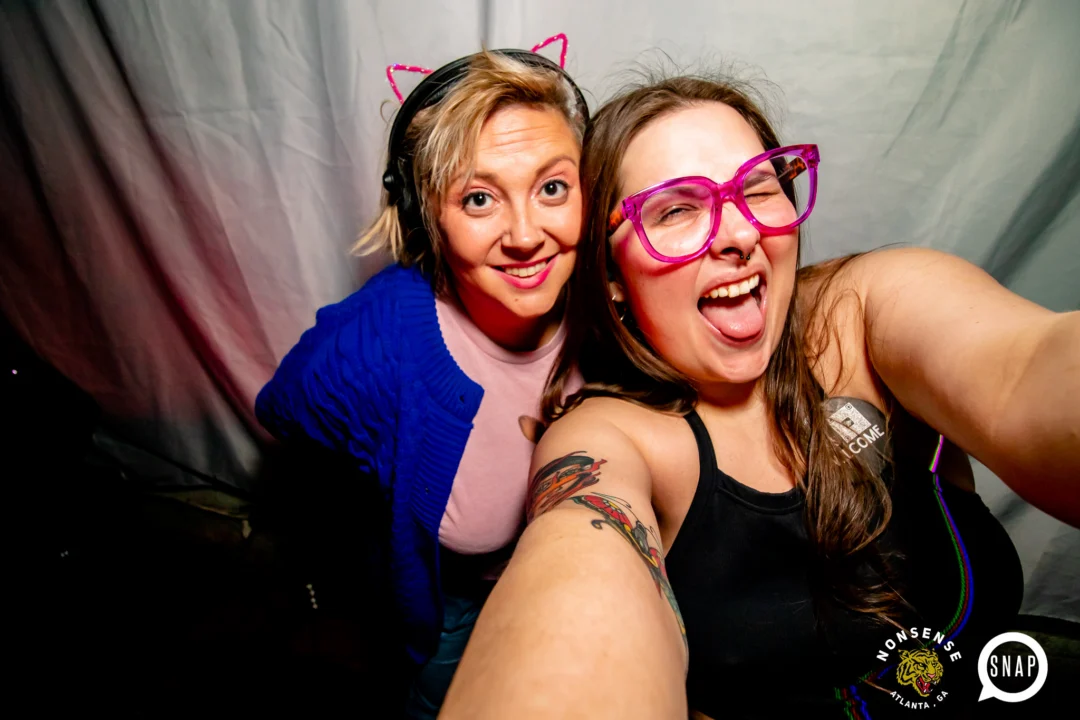 Hot Mess dance pop party - January 2024 - Kimber is the DJ - Pics: @hellacurious for Oh Snap Kid