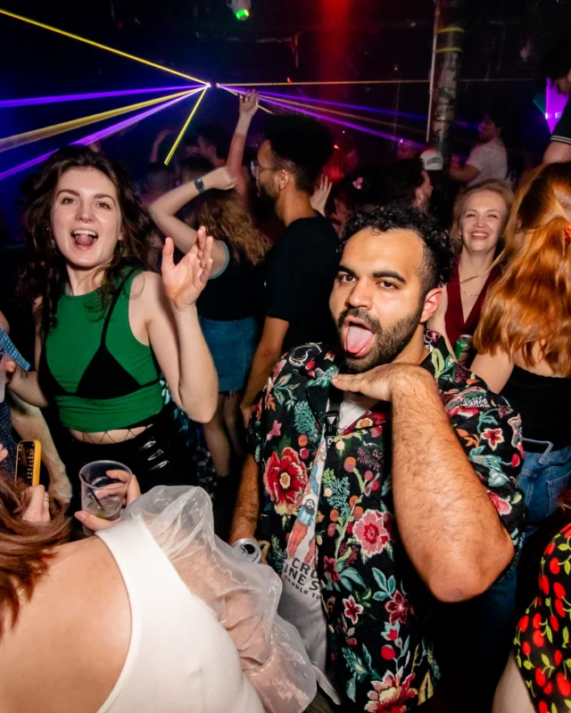 Hot Mess 📸: @nonsenseatl