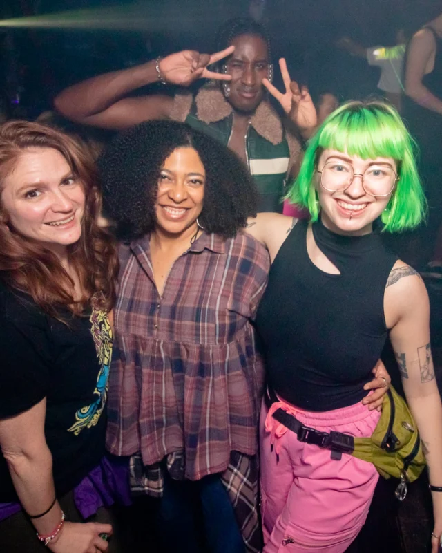 Hot Mess 📸: @nonsenseatl