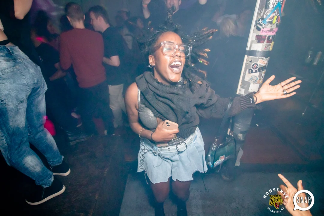 Hot Mess 📸: @nonsenseatl