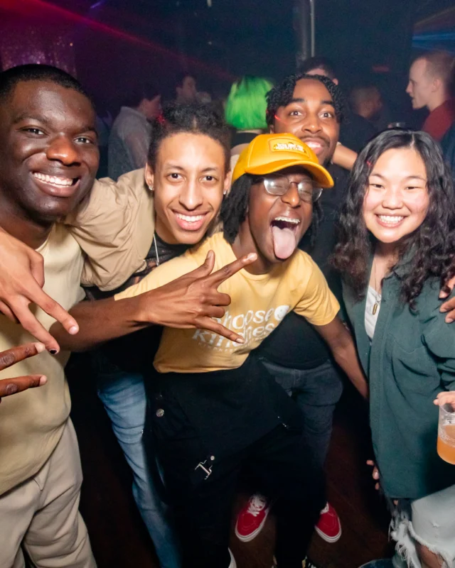 Hot Mess 📸: @nonsenseatl