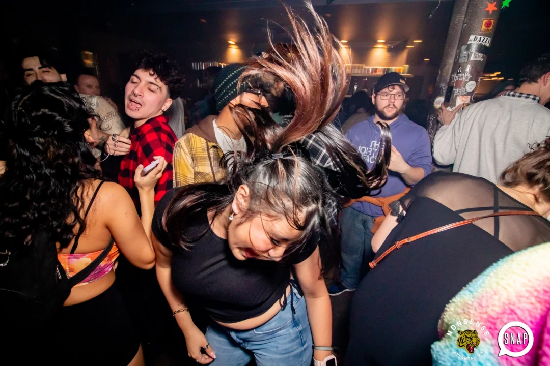 Hot Mess 📸: @nonsenseatl