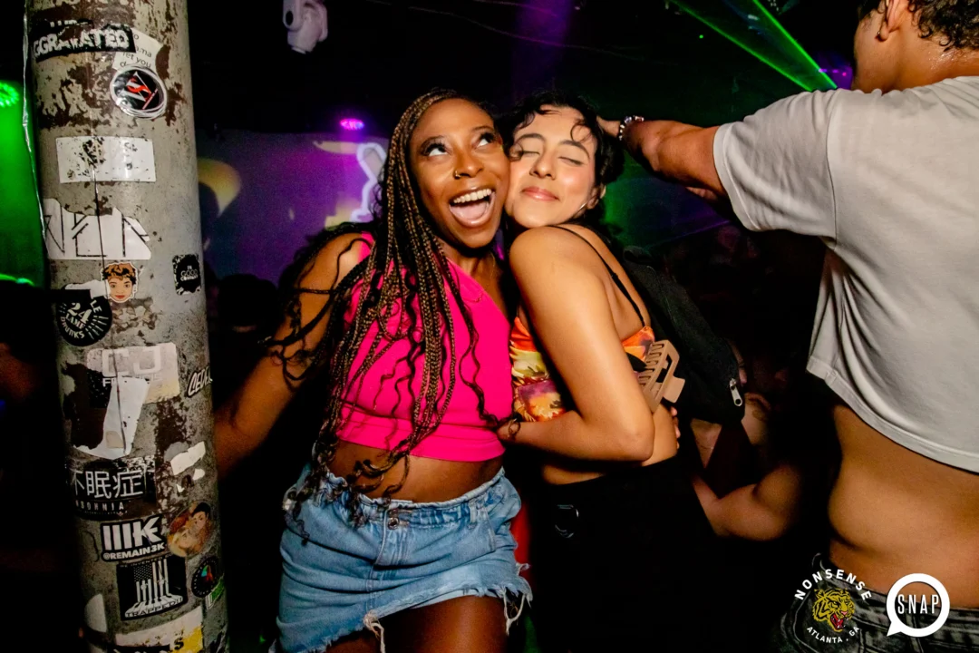 Hot Mess 📸: @nonsenseatl