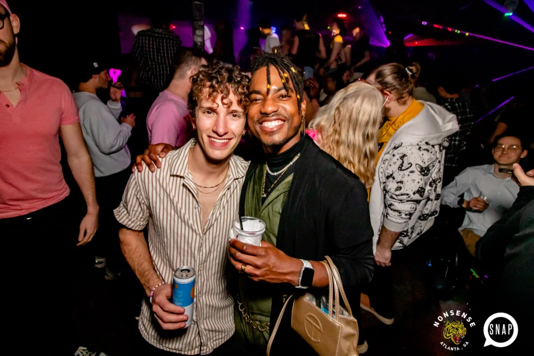 Hot Mess 📸: @nonsenseatl