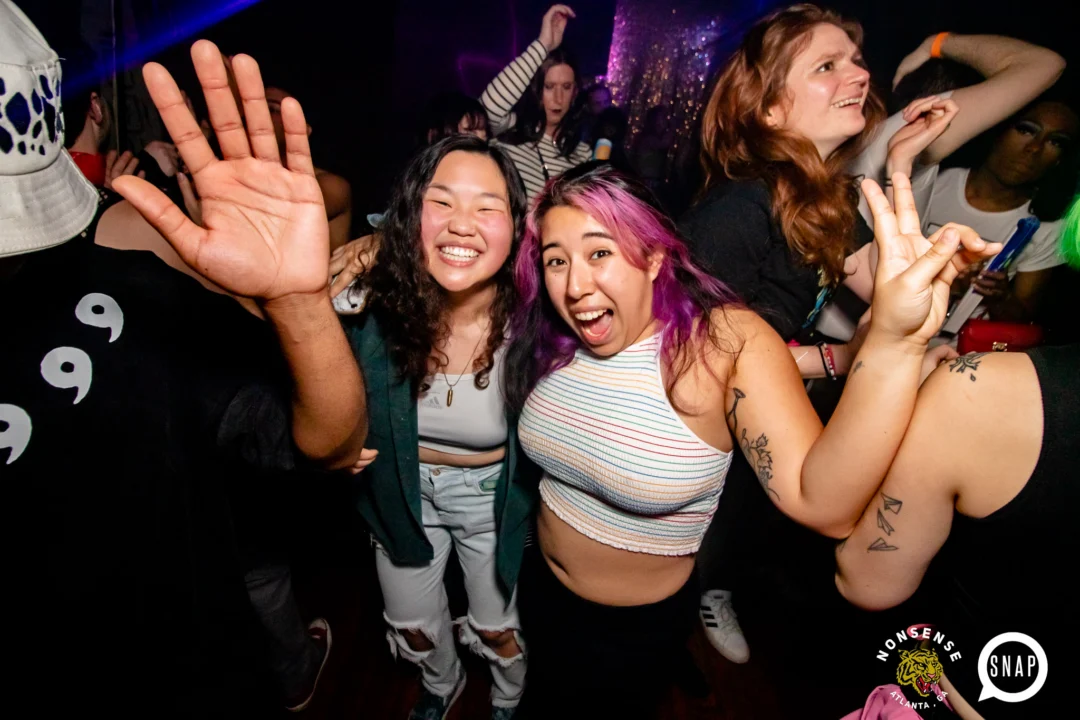 Hot Mess 📸: @nonsenseatl