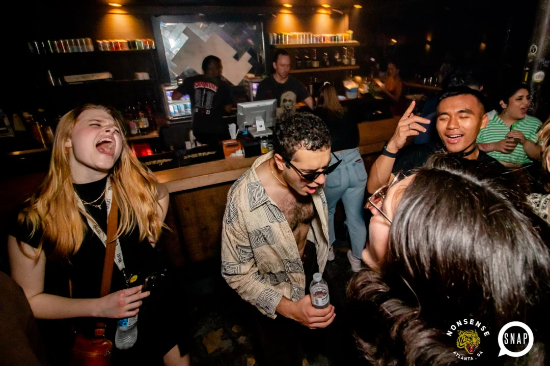 Hot Mess 📸: @nonsenseatl