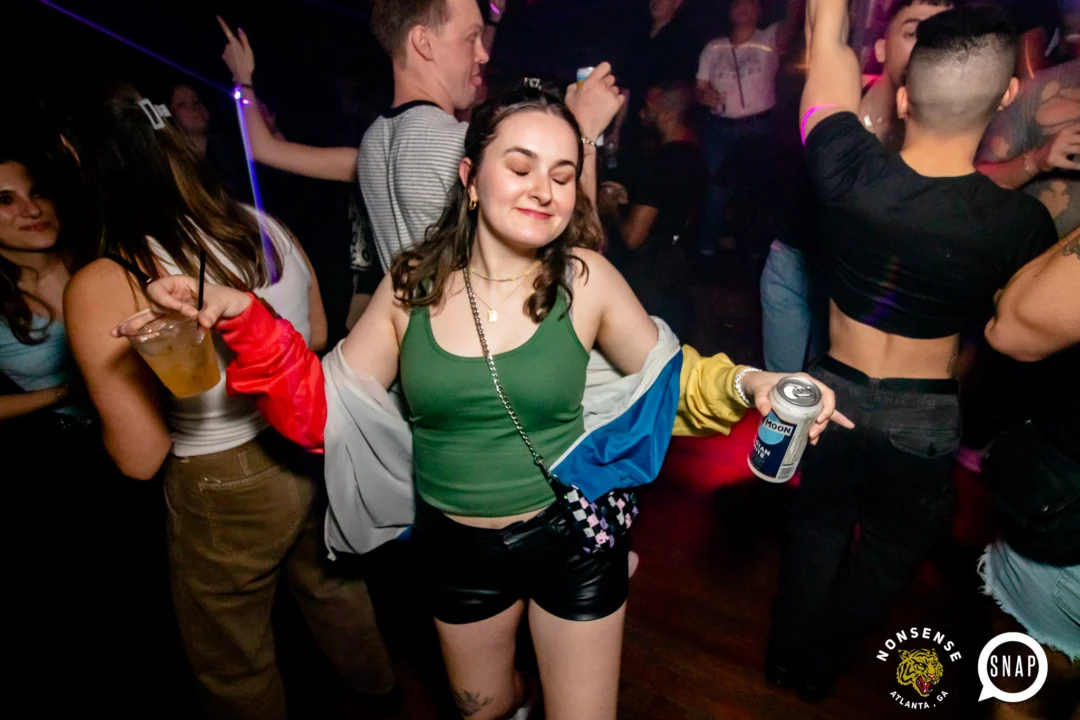 Hot Mess 📸: @nonsenseatl