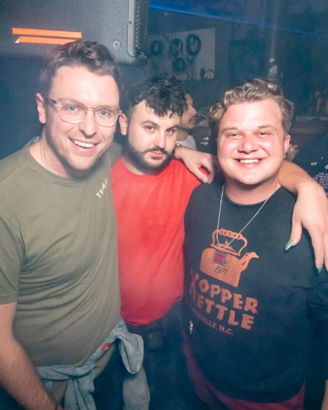 Hot Mess 📸: @nonsenseatl