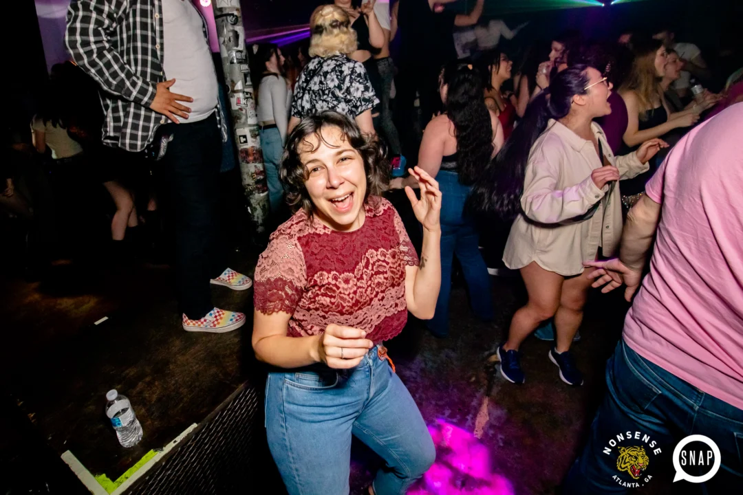 Hot Mess 📸: @nonsenseatl