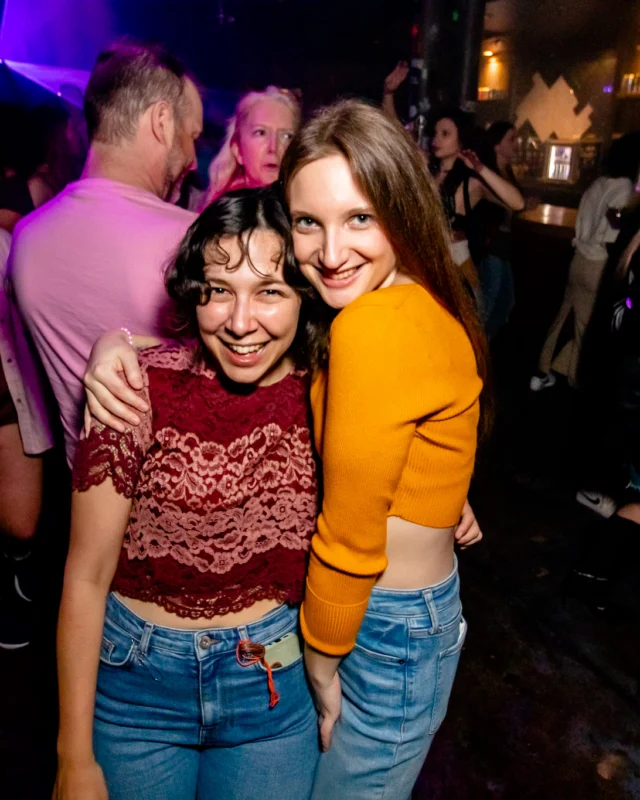 Hot Mess 📸: @nonsenseatl