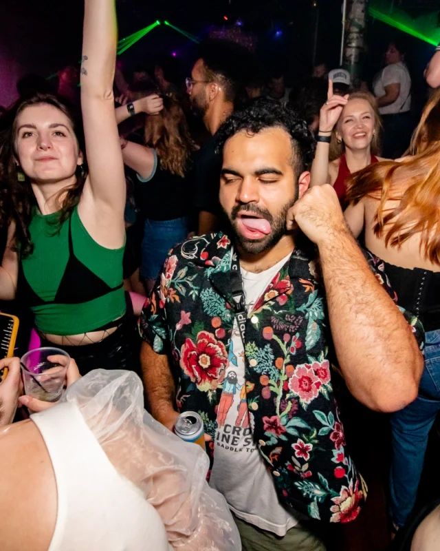 Hot Mess 📸: @nonsenseatl