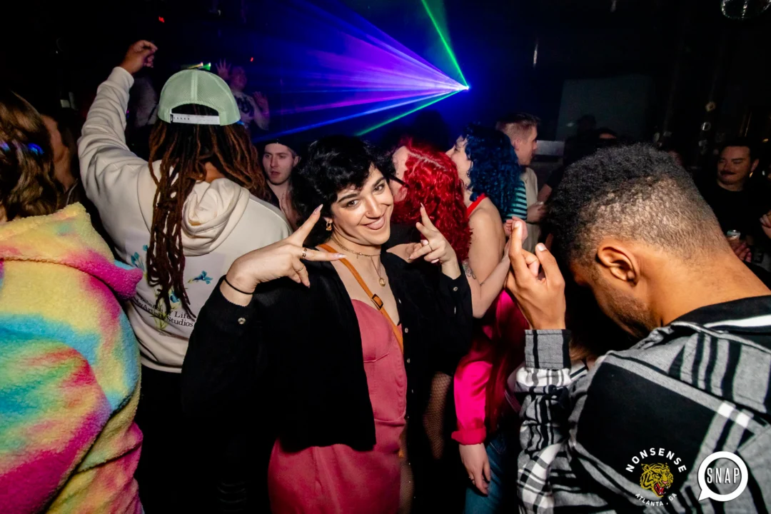 Hot Mess 📸: @nonsenseatl