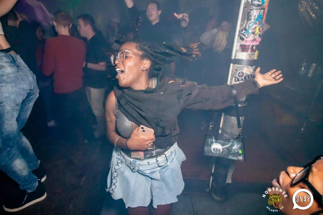 Hot Mess 📸: @nonsenseatl