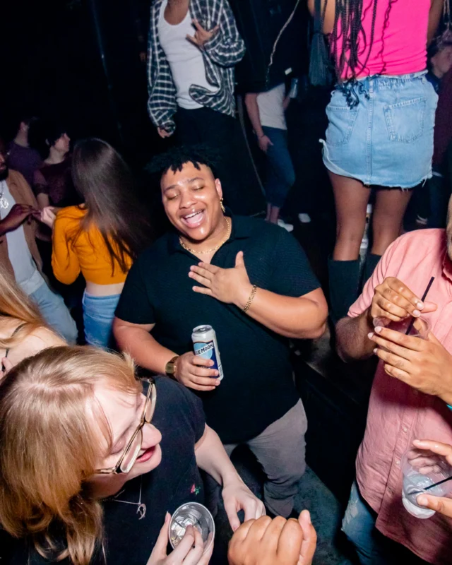 Hot Mess 📸: @nonsenseatl