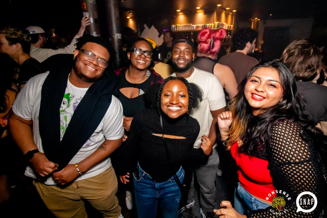 Hot Mess 📸: @nonsenseatl