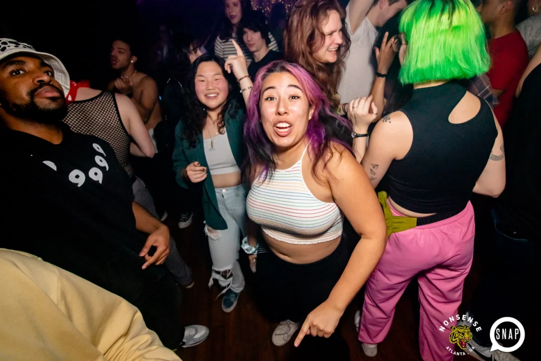 Hot Mess 📸: @nonsenseatl