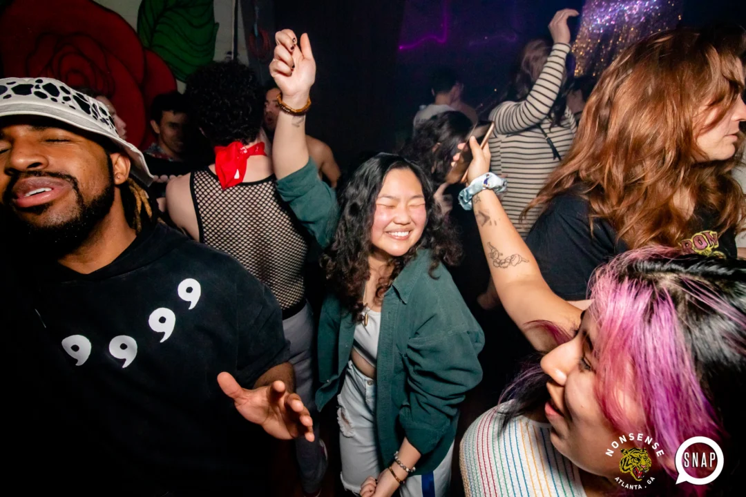 Hot Mess 📸: @nonsenseatl