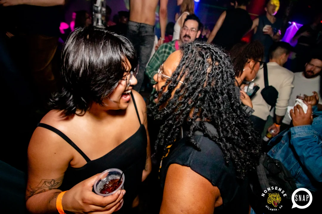Hot Mess 📸: @nonsenseatl