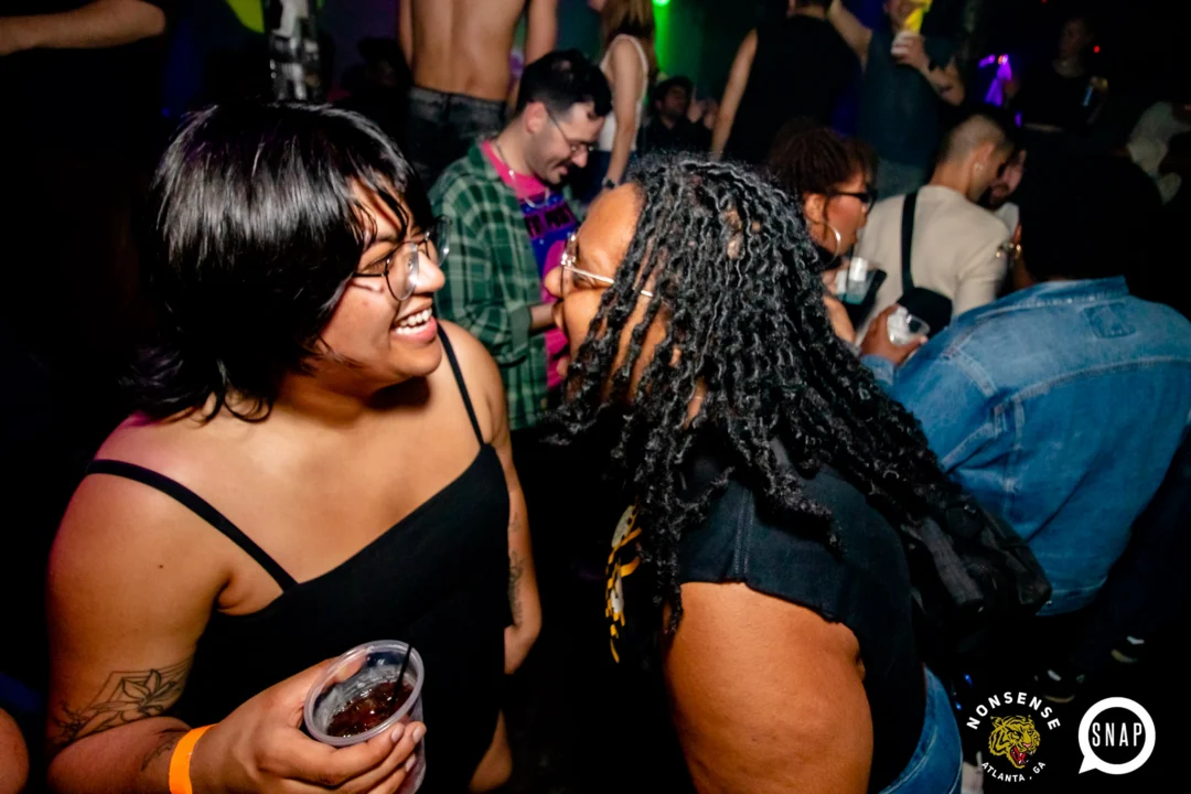 Hot Mess 📸: @nonsenseatl