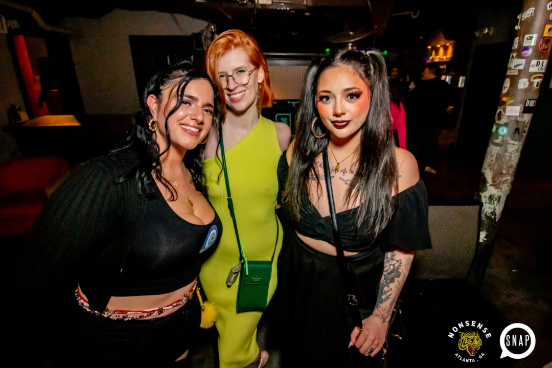 Hot Mess 📸: @nonsenseatl